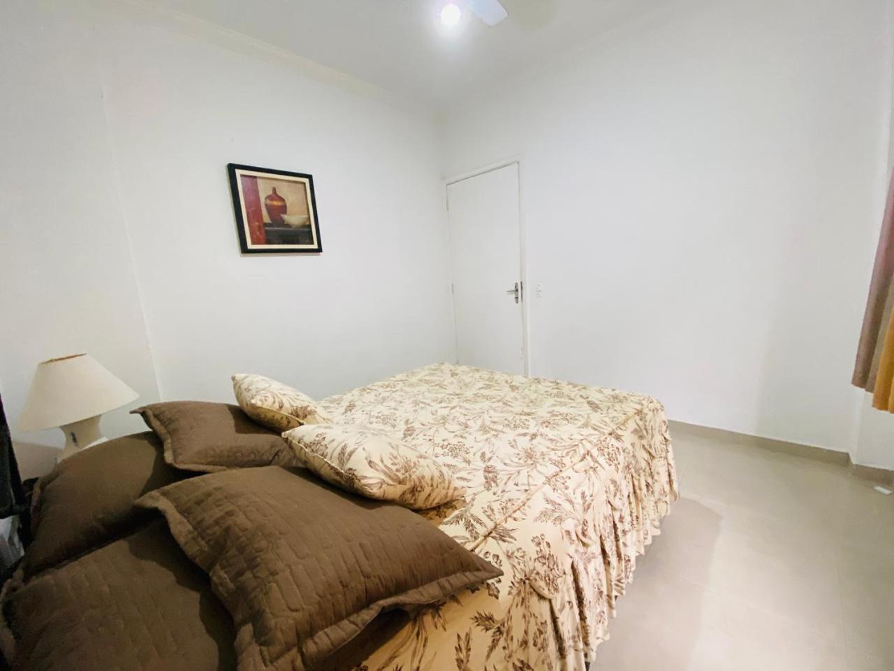 Apto De Um Dorm Centro Pitangueiras Guaruja Luaran gambar