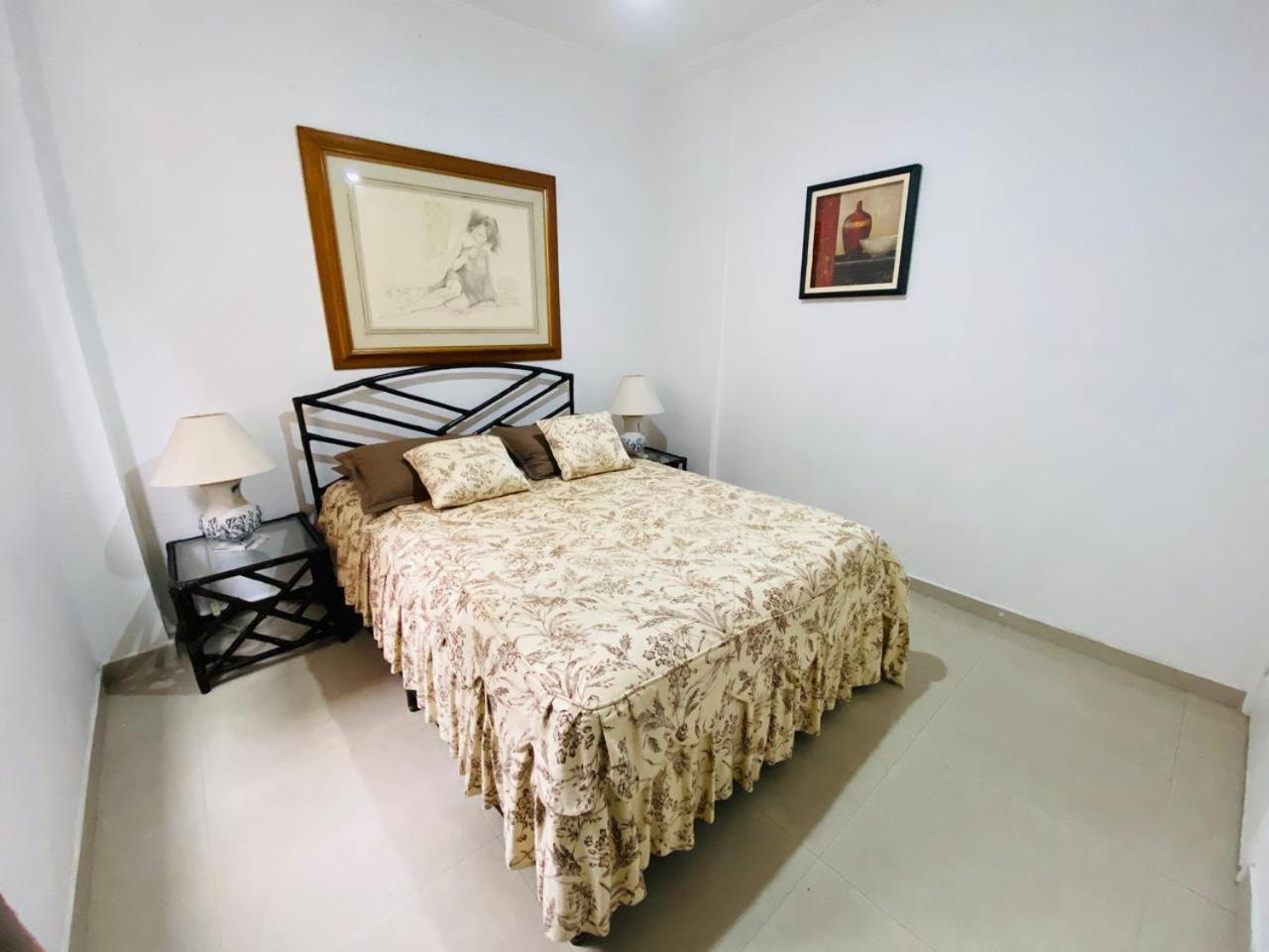 Apto De Um Dorm Centro Pitangueiras Guaruja Luaran gambar